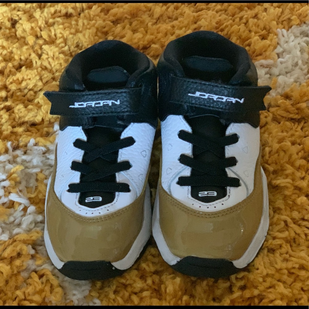 Nike Air Jordan’s Toddler 10C